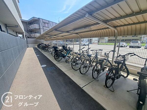 物件から受けた印象や、周辺の生活環境への疑問まで、気になることを何でも話してみてください。暮らしのイメージを一緒に整理していきましょう