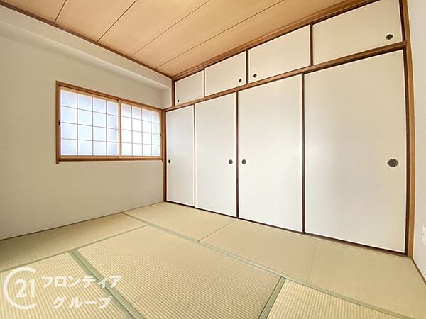 住まい選びは、価格や立地だけでなく、将来の暮らし方まで含めて考えることが大切です。今の段階で気になっていることを、まずスタッフに話してみてください