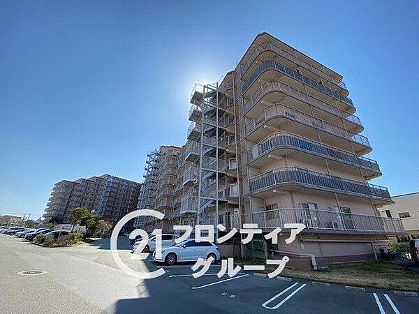 「いつかは」と思っていた住まい探しも、具体的に動き出すと意外とスムーズに進むものです。まずは気軽にご相談いただけます