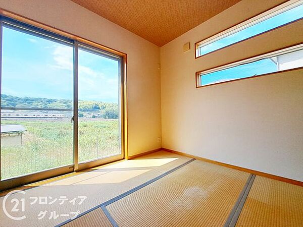 住まい探しで後悔しないためのポイントをスタッフがお伝えします。検討中の方もそうでない方も、まずは一度お話を聞かせてください