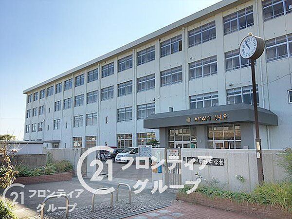 姫路市立朝日中学校 徒歩15分。 1180m