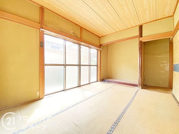 住まい探しで後悔しないためのポイントをスタッフがお伝えします。検討中の方もそうでない方も、まずは一度お話を聞かせてください
