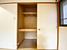 室内：エリアの特性や周辺環境についての情報提供も行っています。物件だけでなく、地域の暮らしやすさも含めてご確認いただけます
