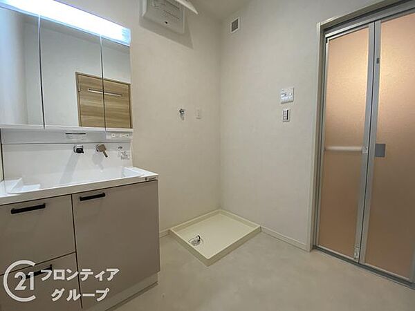 物件から受けた印象や、周辺の生活環境への疑問まで、気になることを何でも話してみてください。暮らしのイメージを一緒に整理していきましょう