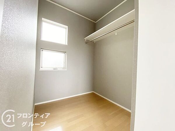 住まい選びは、価格や立地だけでなく、将来の暮らし方まで含めて考えることが大切です。今の段階で気になっていることを、まずスタッフに話してみてください