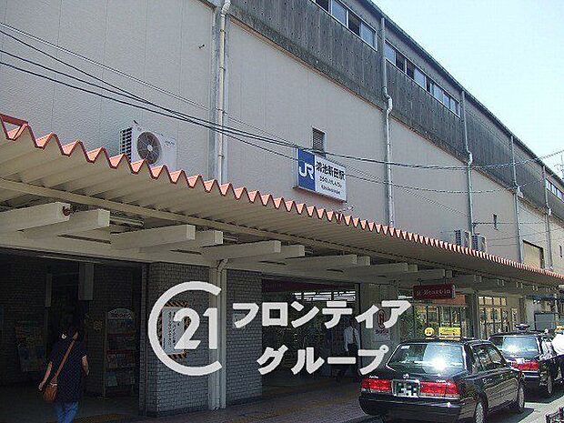 鴻池新田駅(JR西日本 片町線) 徒歩20分。 1560m