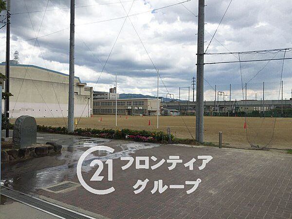 東大阪市立玉川中学校 徒歩17分。 1340m