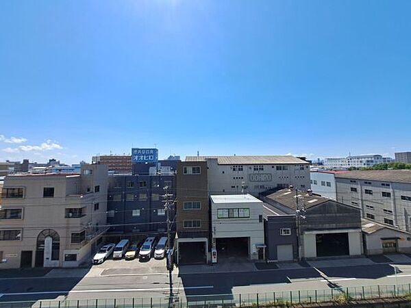 多様化する住まいのお悩みを当社へお気軽にご相談下さい