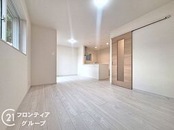 リビング/ダイニングの画像