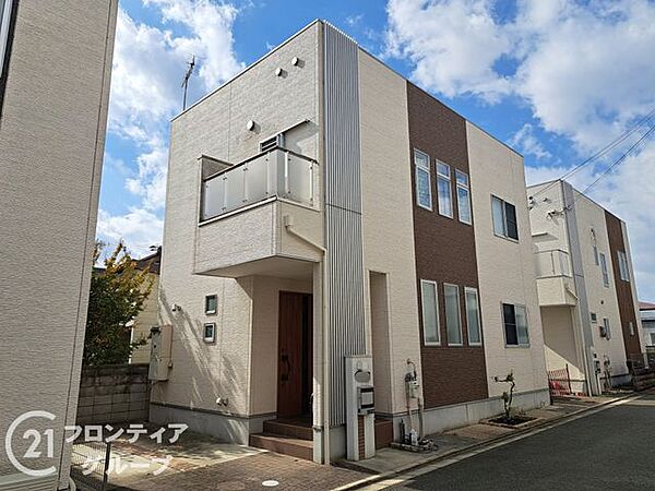 外観：327001642654