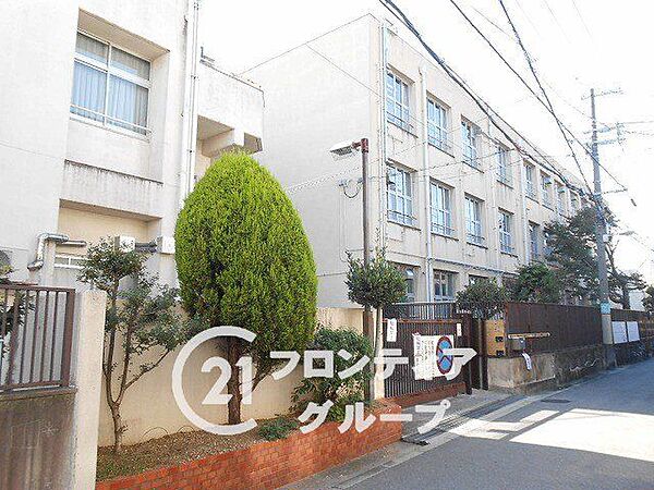 大阪市立今里小学校 徒歩8分。 600m