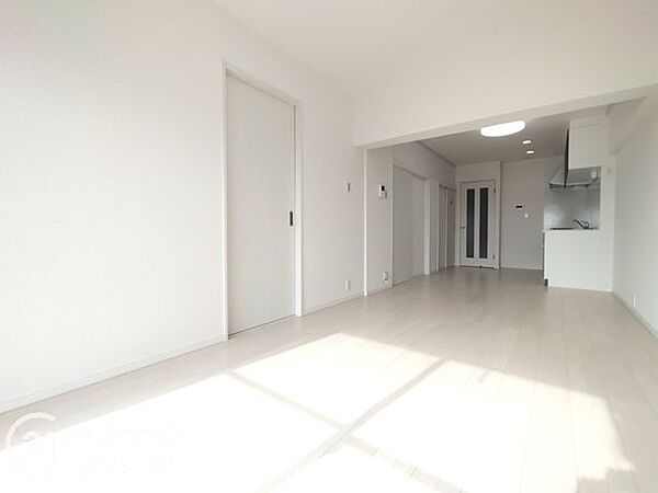 全室フローリングなので見た目がお洒落。掃除も簡単でアレルギーの方にもおすすめです。