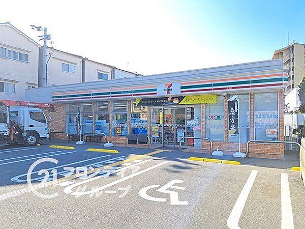 セブンイレブン東大阪玉串元町2丁目店 徒歩7分。 490m