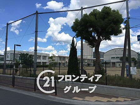東大阪市立玉美小学校 徒歩4分。 320m