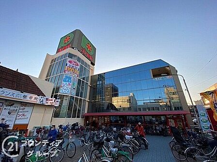 コノミヤ若江岩田店 徒歩3分。 190m