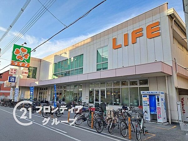 ライフ新深江店 徒歩7分。 520m