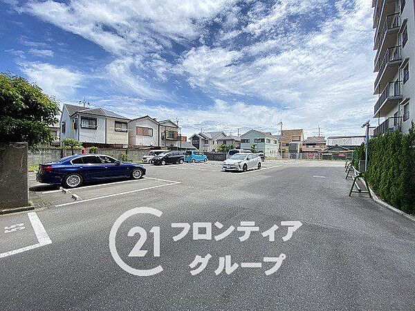 駐車場を拡大表示