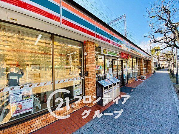 セブンイレブン東大阪西岩田3丁目店 徒歩5分。 380m