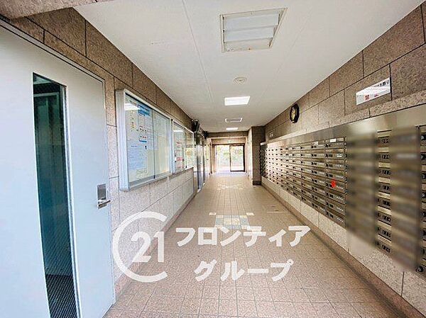 マンションのロビーは、住民の皆様が集うコミュニケーションの場であり、憩いの場です。
