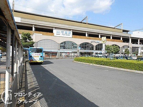 布施駅(近鉄 大阪線) 徒歩8分。 590m