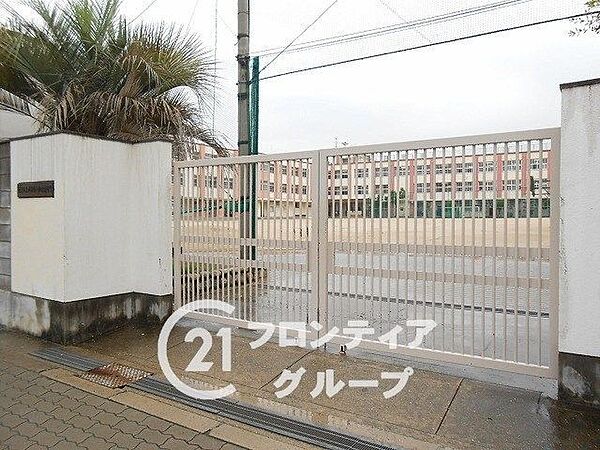 大阪市立平野西小学校 徒歩12分。 930m