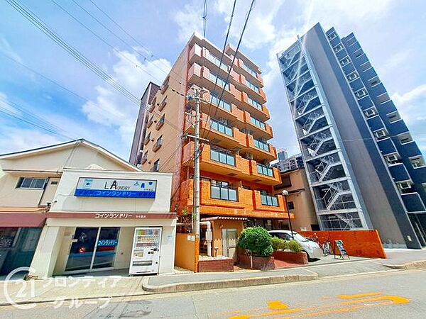 「いつかは」と思っていた住まい探しも、具体的に動き出すと意外とスムーズに進むものです。まずは気軽にご相談いただけます