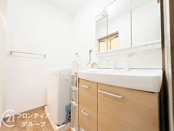 物件から受けた印象や、周辺の生活環境への疑問まで、気になることを何でも話してみてください。暮らしのイメージを一緒に整理していきましょう
