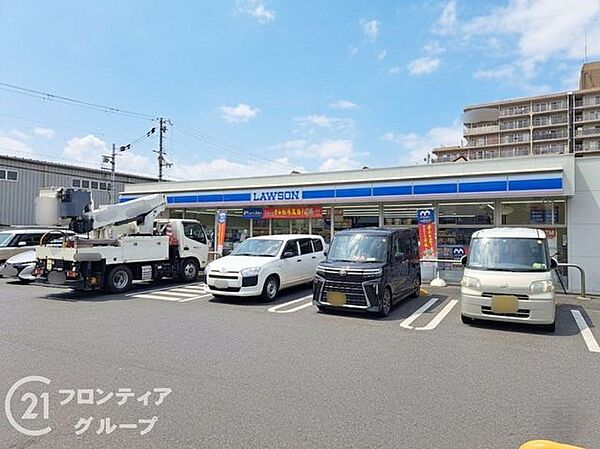 ローソン東大阪稲田新町三丁目店 徒歩2分。 90m
