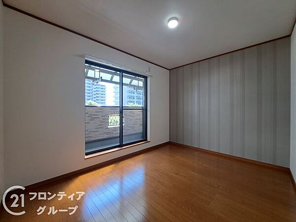 住宅購入の流れや必要な手続きについて、順を追ってご説明しています。はじめての方でも安心してご相談いただける環境を整えています