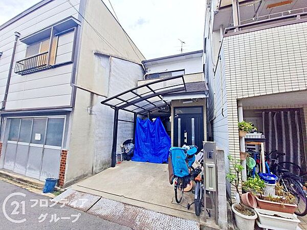 マイホームは一生に一度の大きな買い物だからこそ、納得いくまで情報を集めてほしいと思います。疑問はどんどんスタッフにぶつけてください