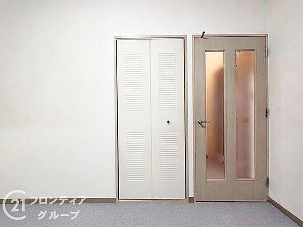 住まい選びは、価格や立地だけでなく、将来の暮らし方まで含めて考えることが大切です。今の段階で気になっていることを、まずスタッフに話してみてください