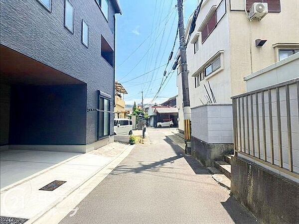 はじめてのご相談でも、経験豊富なスタッフが丁寧にお話を伺います。住まいのことで気になることがあれば、いつでもお声がけください