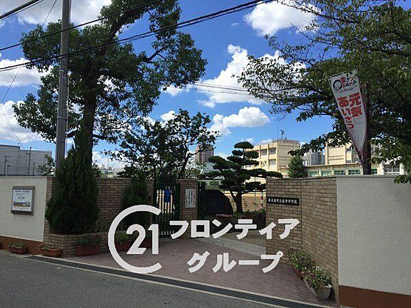 東大阪市立盾津中学校 徒歩26分。 2005m