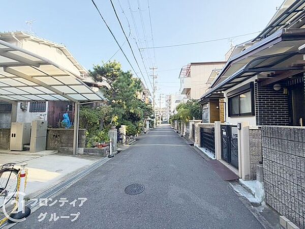 写真だけではわからない採光・広さ・周辺環境の実感は、実際に足を運んでみることが一番です。ご見学はいつでもご予約いただけます