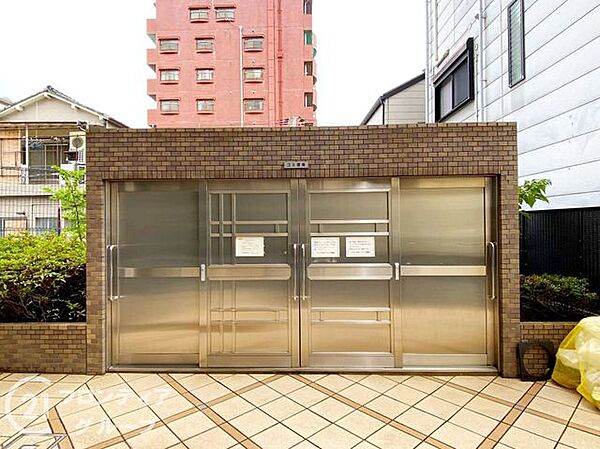 エリアの特性や周辺環境についての情報提供も行っています。物件だけでなく、地域の暮らしやすさも含めてご確認いただけます