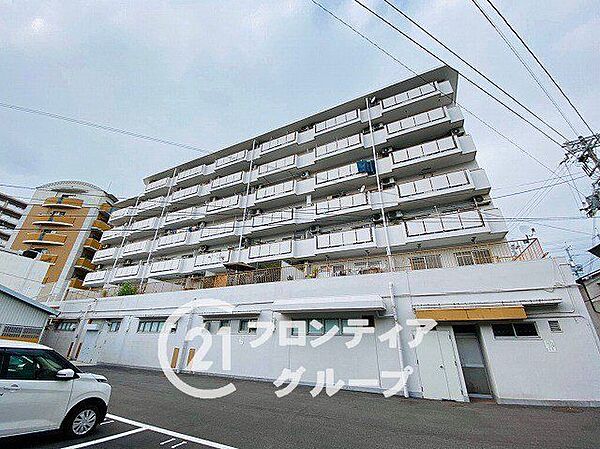 「賃貸のままでいいのか、買うべきか」その判断に必要な情報を、スタッフがわかりやすく整理してお伝えします。お気軽にご相談ください