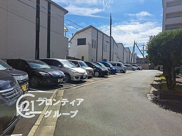 気になる物件は、早めのご見学がおすすめです。人気エリアの物件は動きが速いため、少しでも興味があれば今すぐお問い合わせください