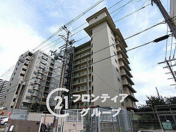 住まい選びは、価格や立地だけでなく、将来の暮らし方まで含めて考えることが大切です。今の段階で気になっていることを、まずスタッフに話してみてください