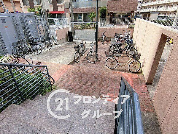 「賃貸のままでいいのか、買うべきか」その判断に必要な情報を、スタッフがわかりやすく整理してお伝えします。お気軽にご相談ください