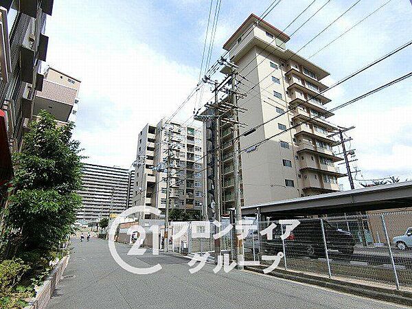 住宅購入の流れや必要な手続きについて、順を追ってご説明しています。はじめての方でも安心してご相談いただける環境を整えています