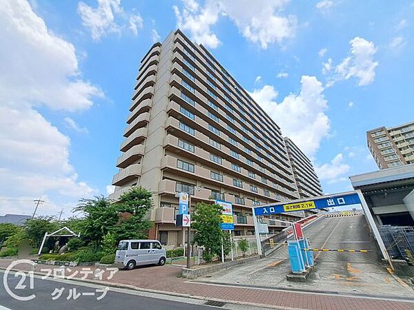 「いつかは」と思っていた住まい探しも、具体的に動き出すと意外とスムーズに進むものです。まずは気軽にご相談いただけます