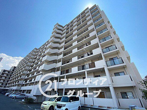 住宅購入の流れや必要な手続きについて、順を追ってご説明しています。はじめての方でも安心してご相談いただける環境を整えています