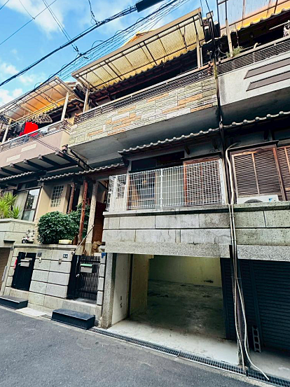 外観：327002230069