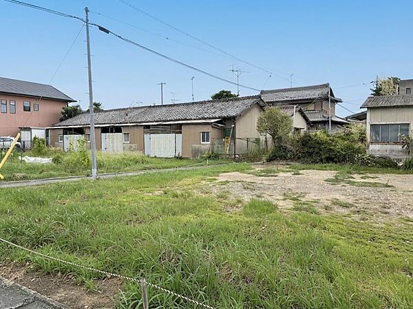 北側からの敷地全景