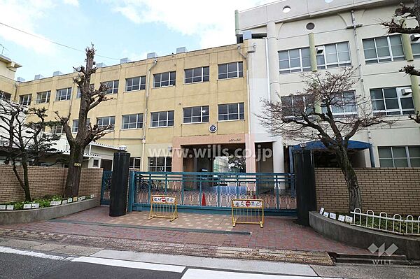 汐路小学校[公立]の外観