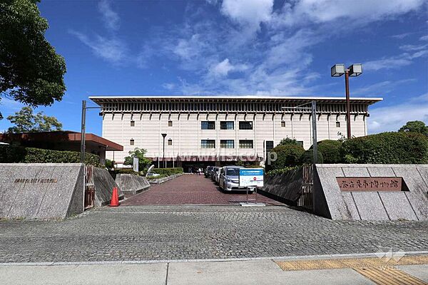 名古屋市博物館の外観