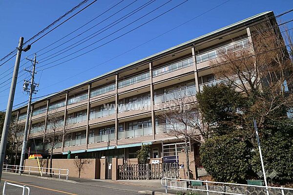 南山ルンビニー園[私立]の外観