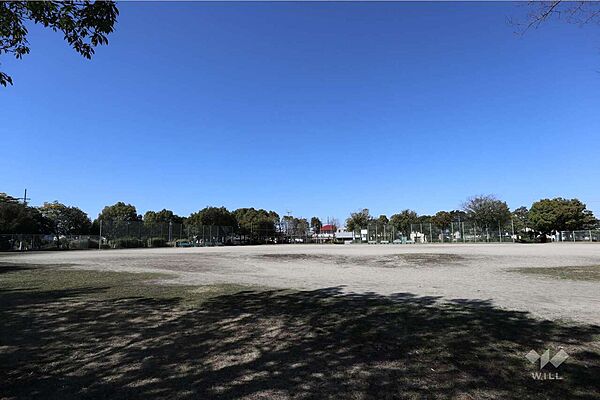 秋葉公園の外観