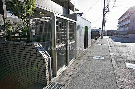 ゴミ置き場