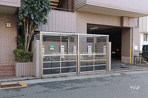 ゴミ置き場